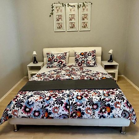 Apartment Donatella Пореч Екстериор снимка